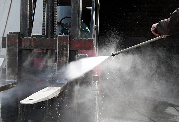 Best Building Exterior Pressure Washing in Cutchogue, NY